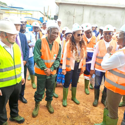 Production des carreaux : la plus grande usine de carreaux d?Afrique centrale est op?rationnelle
