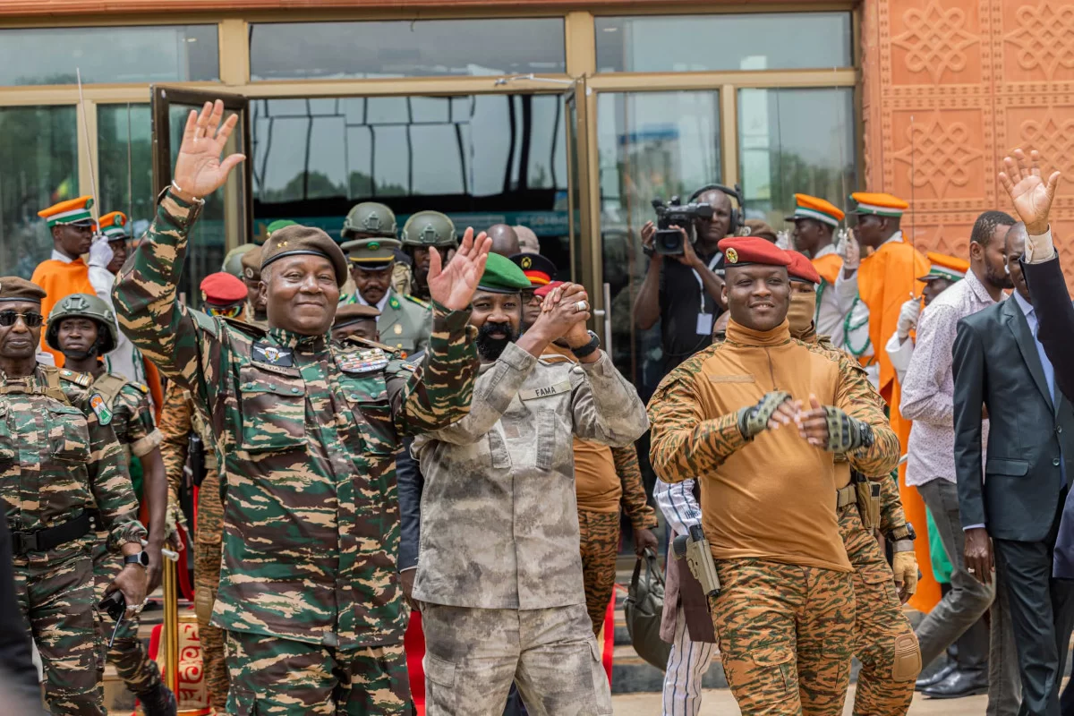 Afrique de l?Ouest: le pr?sent se conjugue au pass?