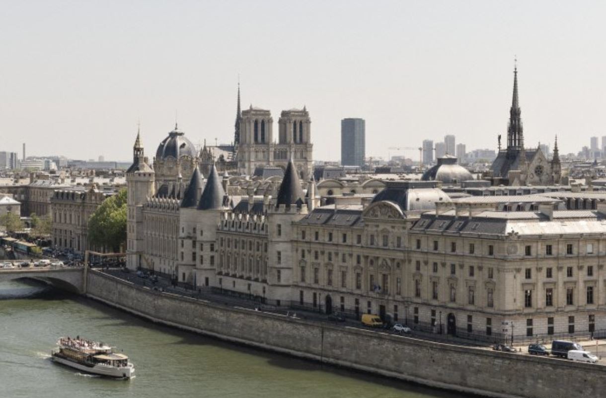 Pour que Paris redevienne la capitale de l?amour des sciences et des d?couvertes