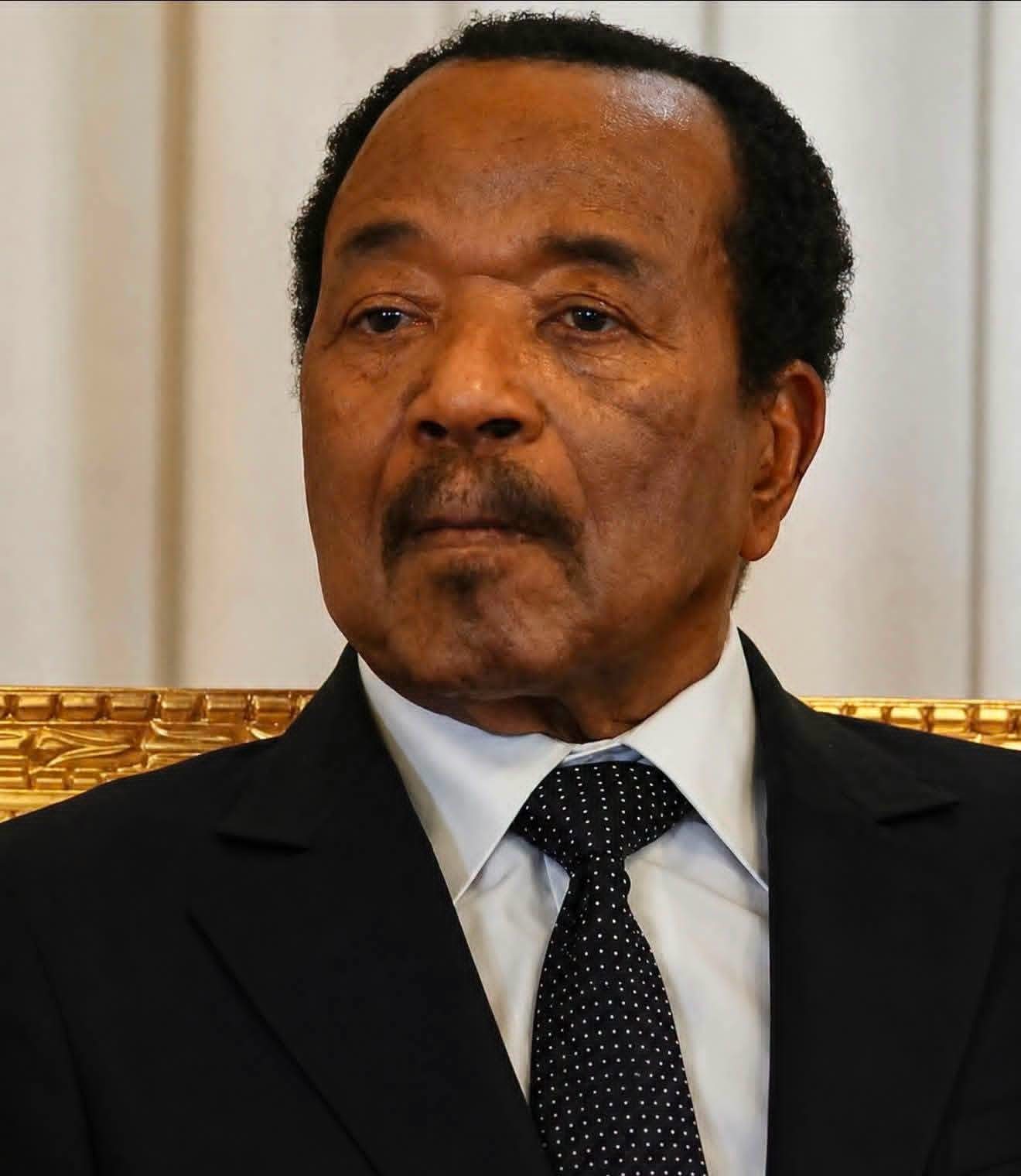 Bref séjour privé : Paul Biya, comme un serpent de mer